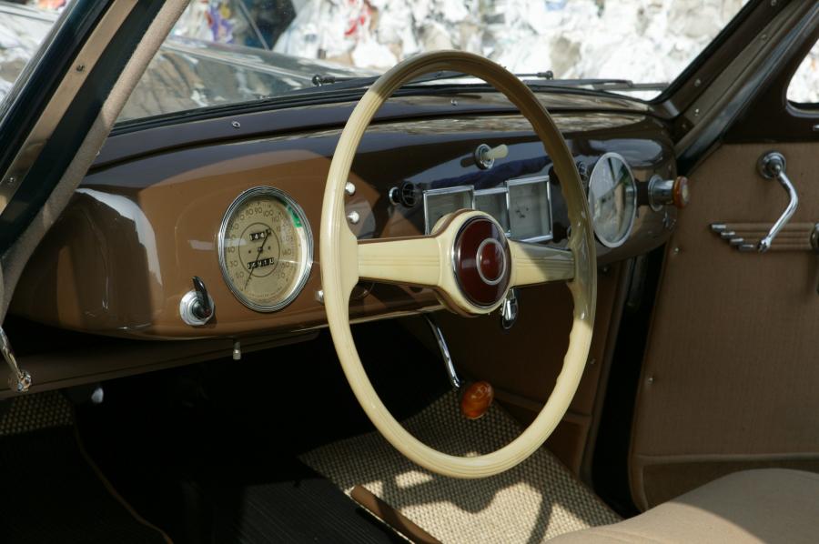 Панель приборов Fiat 1500C Coupe 1945 года  (фото 2 из 25)